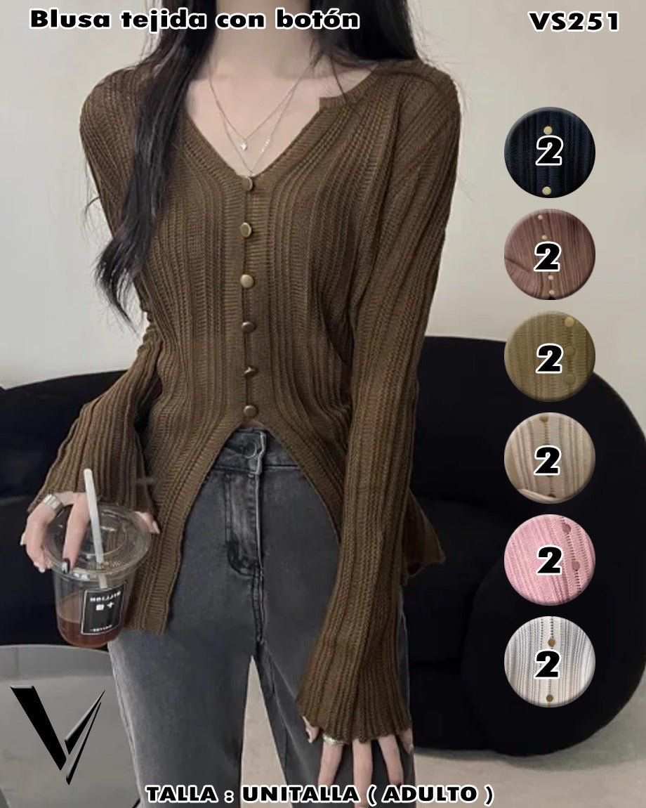 VS251 - Blusa tejida con boton
