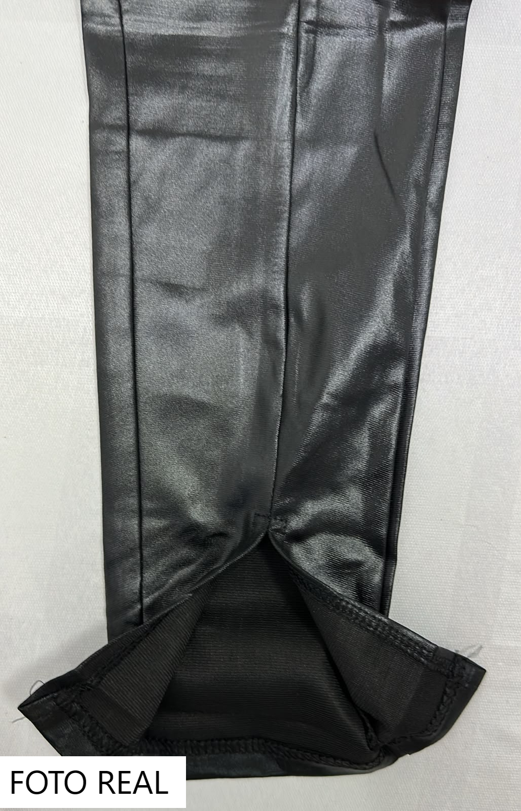 EPP101 - Pantalón Vinipiel