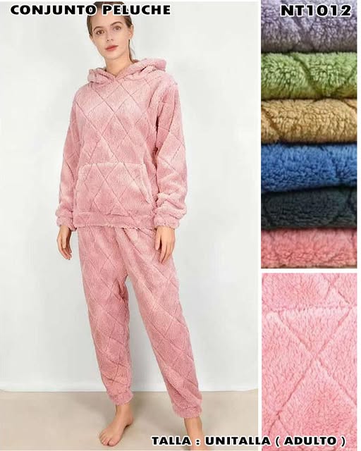 NT1012 – Conjunto Peluche Acolchado con Capucha