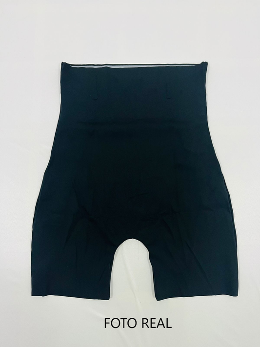 V05 - Short moldeador deportivo