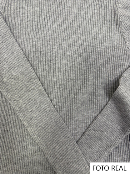 VS002 - Suéter Cuello Alto