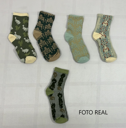 VN011 - Calcetas Bordadas Estilo Vintage