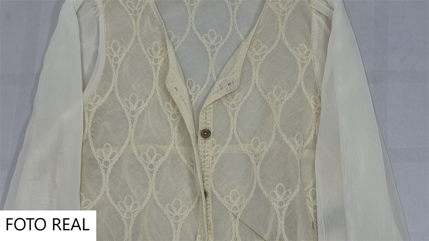 VJ126 - Blusa Bordada con Encaje