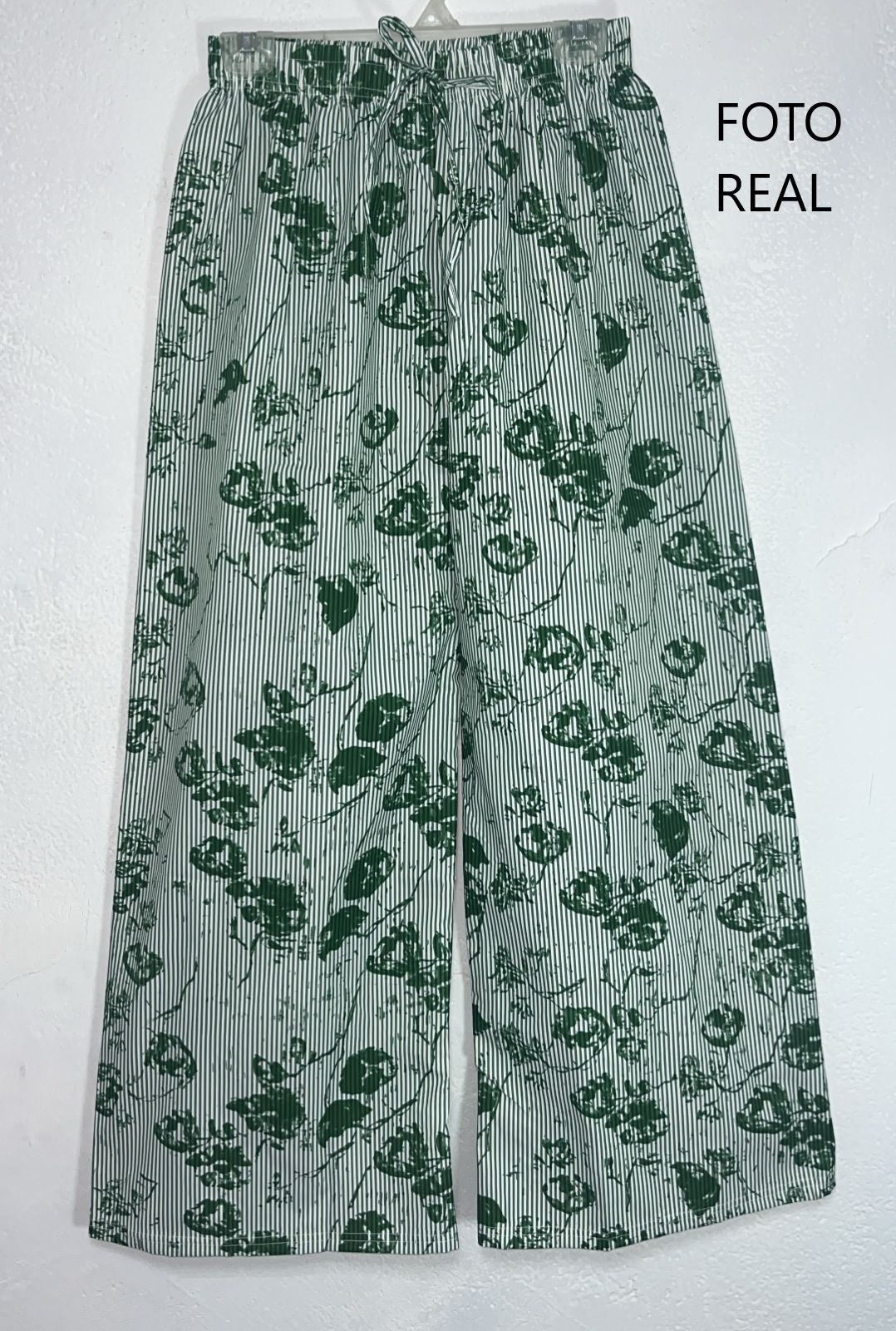 PLZ131 – Pantalón Estampado Floral