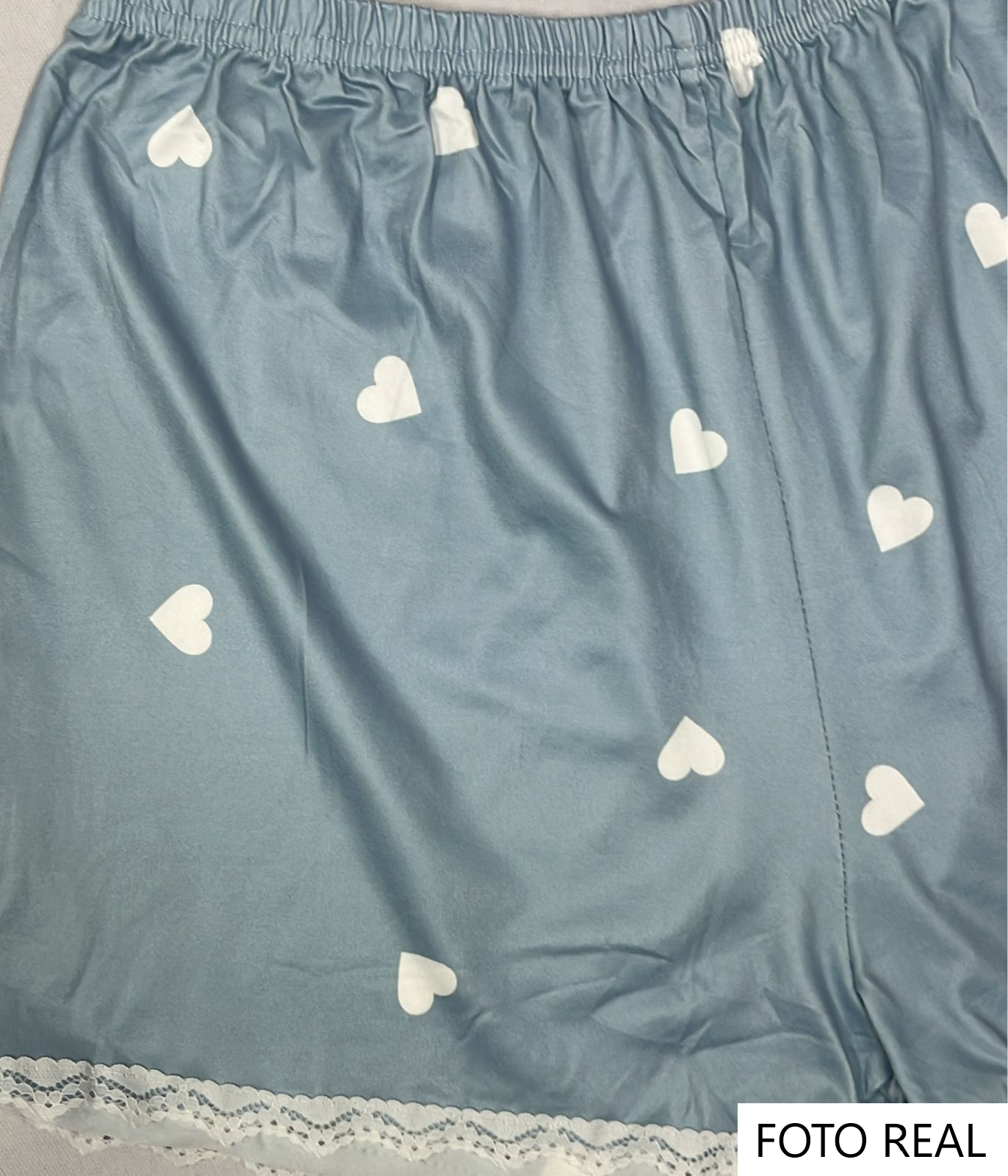 VCC04 - Conjunto Pijama Satinado con Encaje