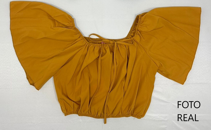 C23004 - Blusa crop off shoulder con lazo