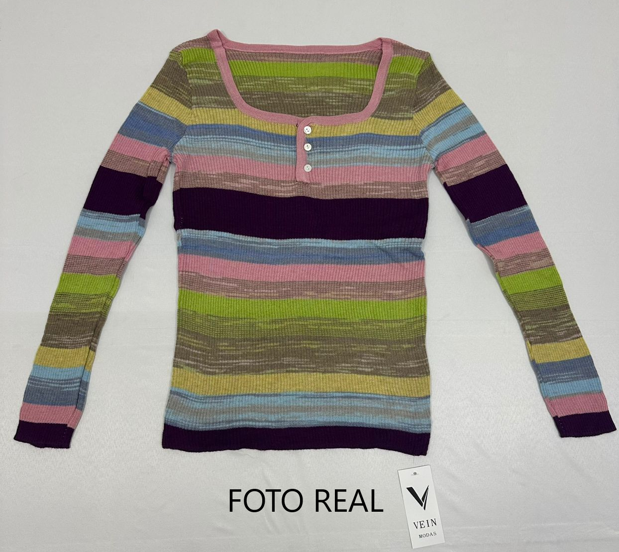 VS257 - Suéter de rayas multicolor
