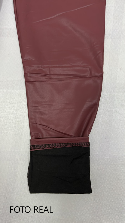 EPP300 - Pantalón Vinipiel