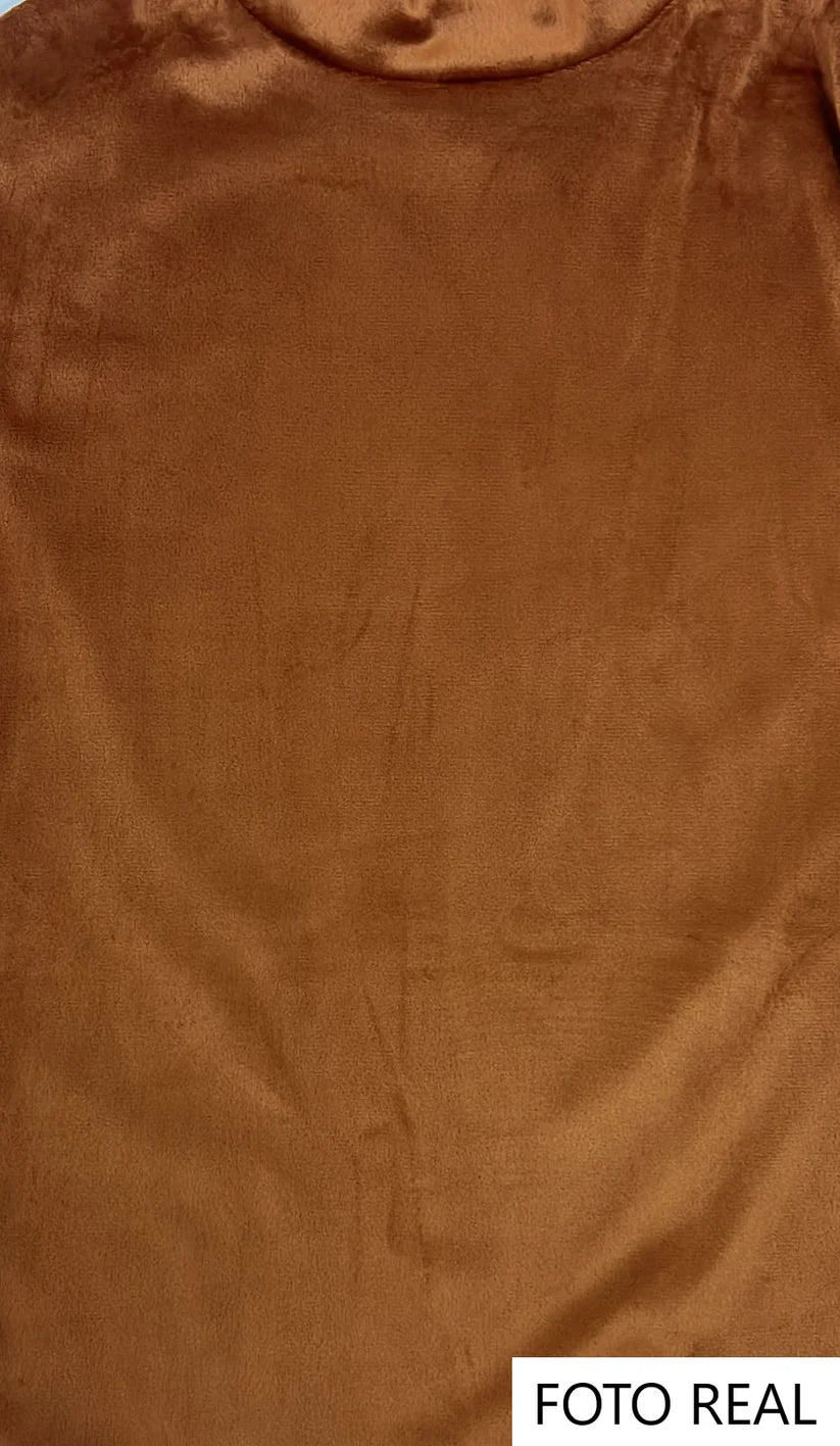 VS301 - Blusa Cuello Alto Básica de Terciopelo
