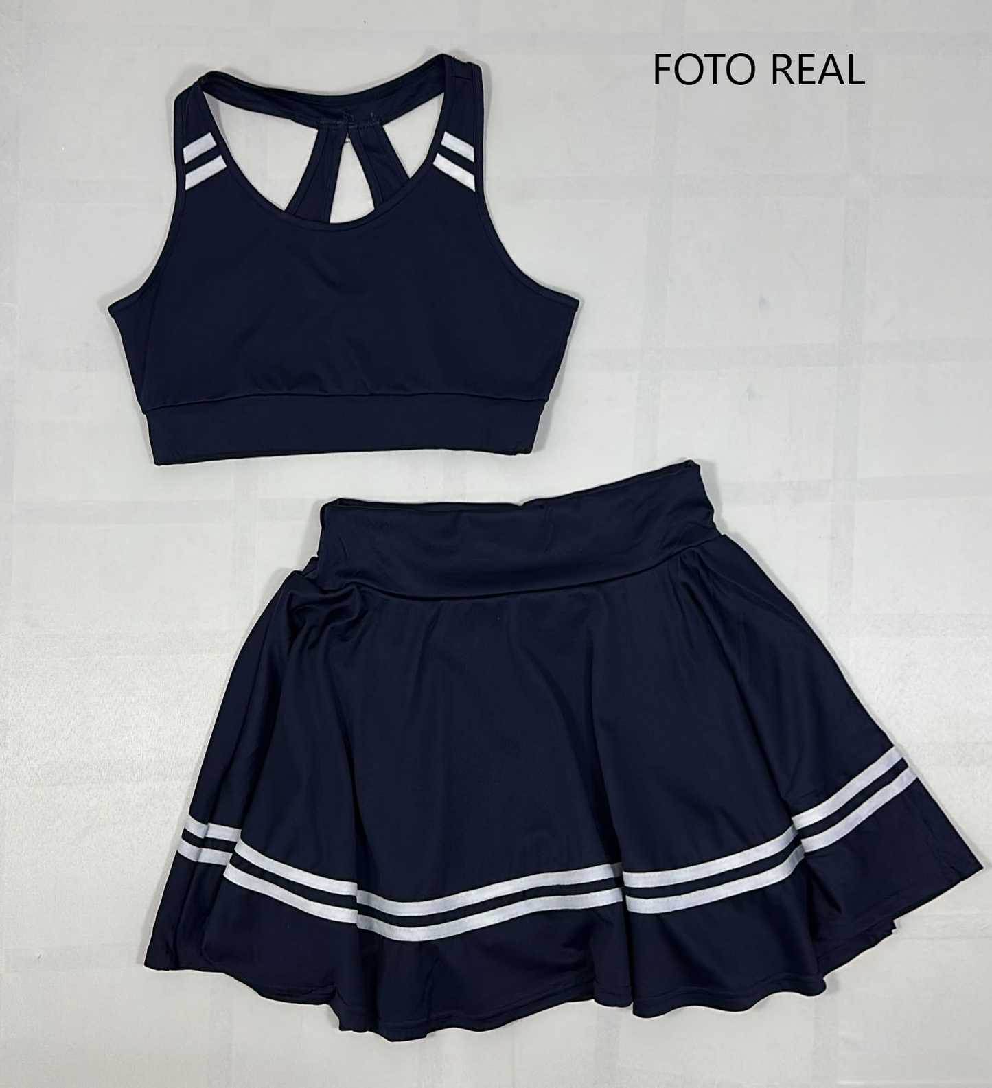 DFSET18 - Conjunto deportivo