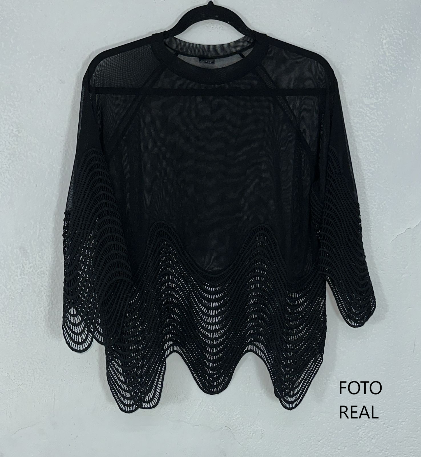 7066 - Blusa encaje