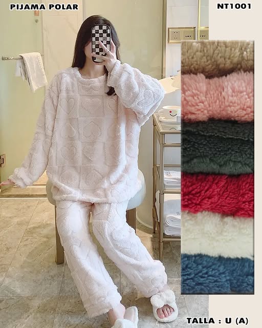 NT1001 – Pijama Polar Súper Suave