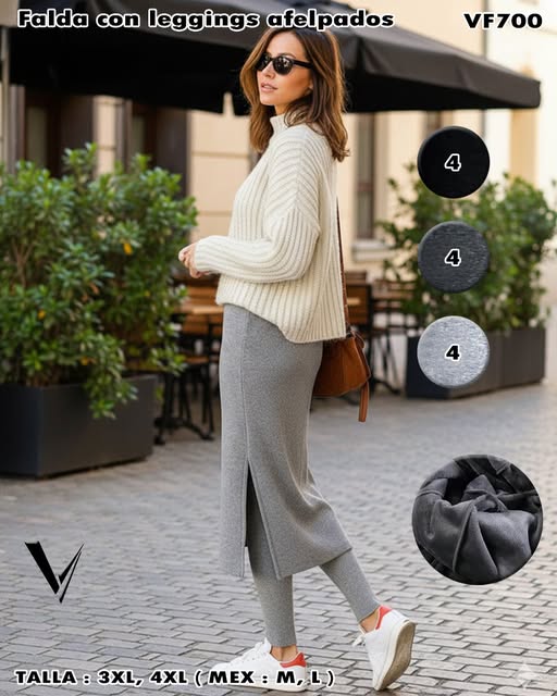 VF700 - Falda con leggings afelpados