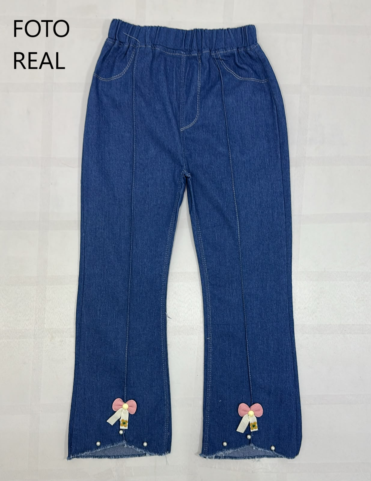 VLEG151 - Mezclilla Infantil con Bordado de Moño y Cereza