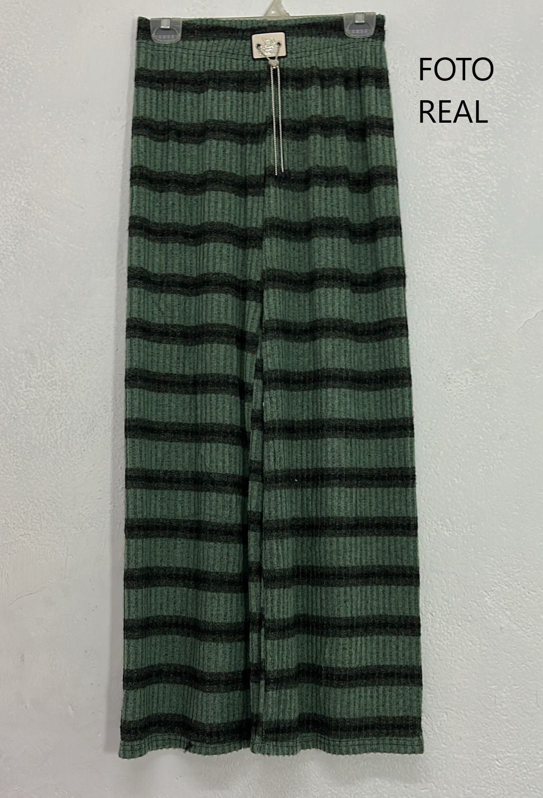 RPW023 – PANTALÓN TEJIDO RAYADO