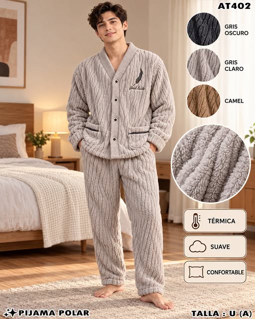 AT402 - Pijama Polar para Caballero con Botones