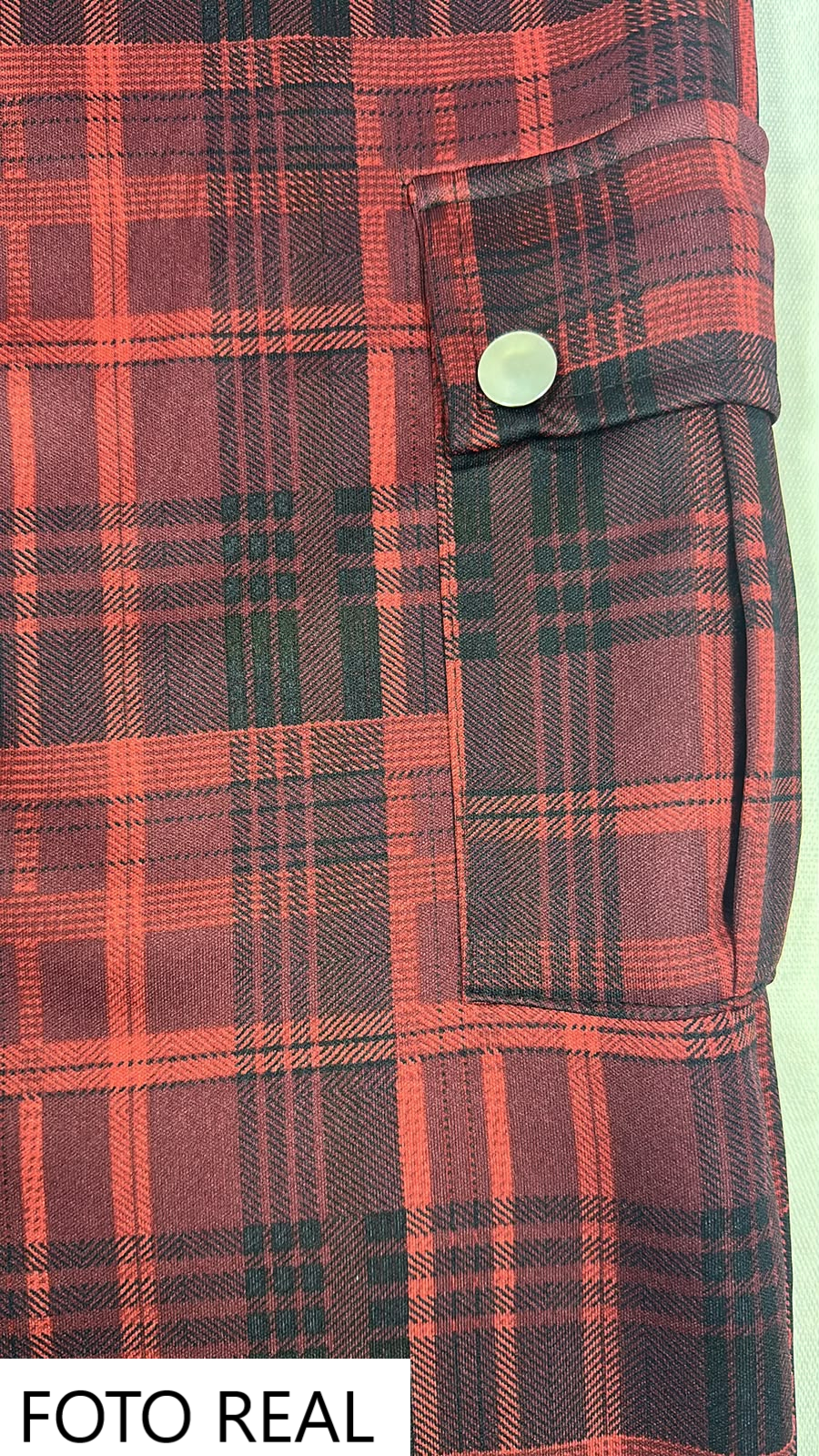 MYP001 - Pantalón Cargo Térmico de Cuadros