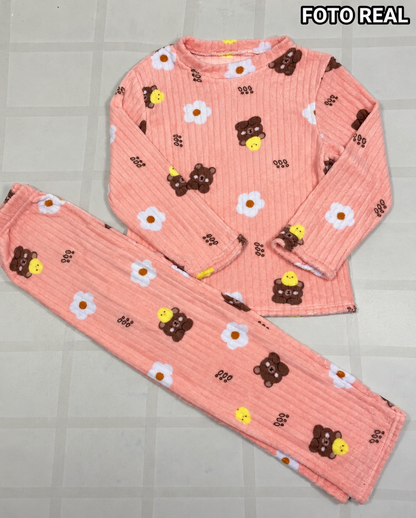 KPJ401 - Conjunto de Pijama Infantil Afelpado Estampado