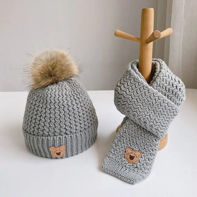 VHK254 - Gorro con Pompón Infantil
