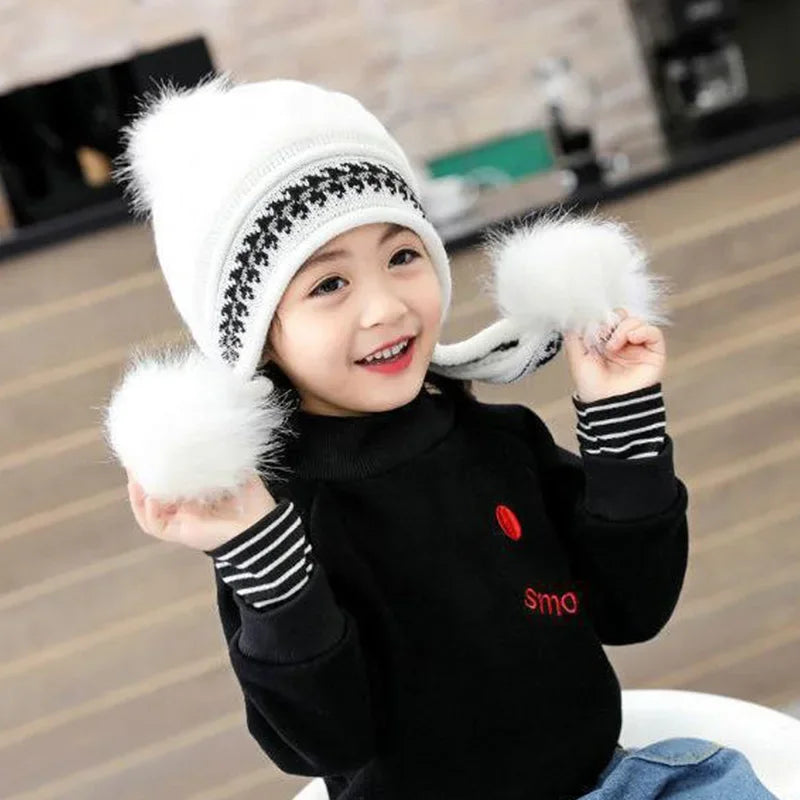 VHK250 - Gorro con Pompones Infantil