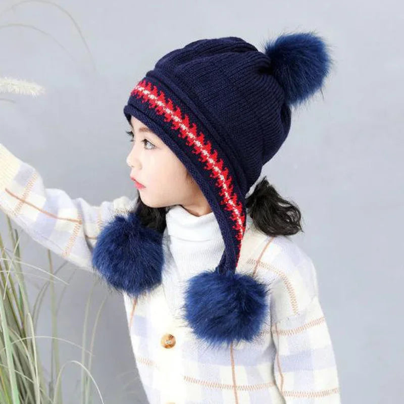 VHK250 - Gorro con Pompones Infantil