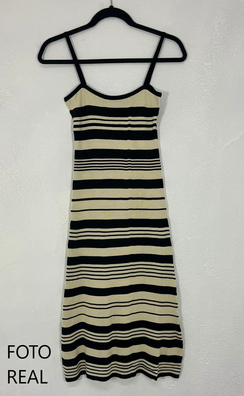 VEST101 - Vestido