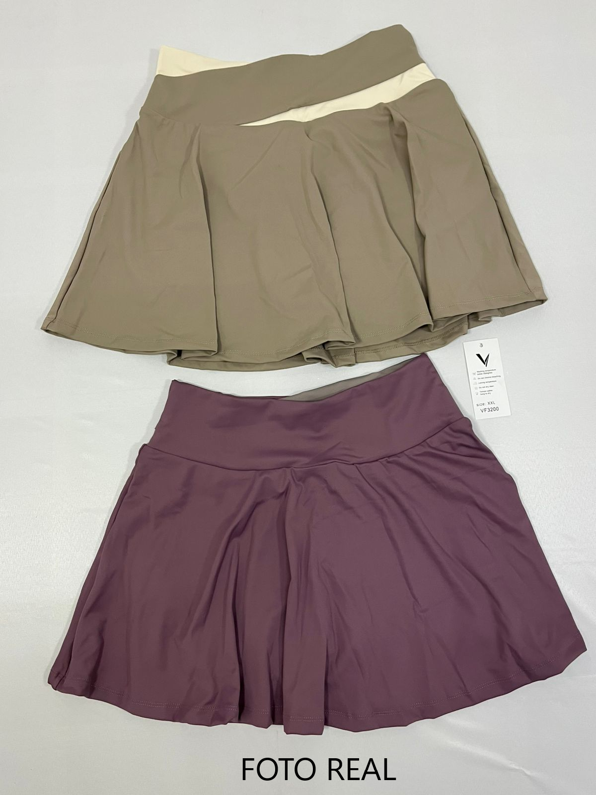 VF3200 - Falda con short integrado para tenis