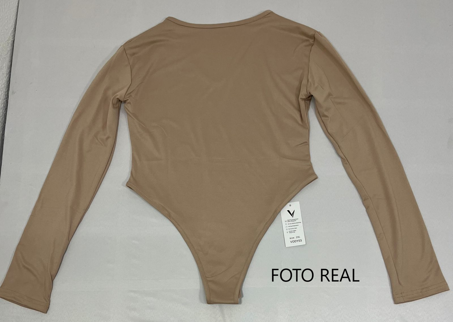 VODY03 - Body Sexy Slim Cuello V