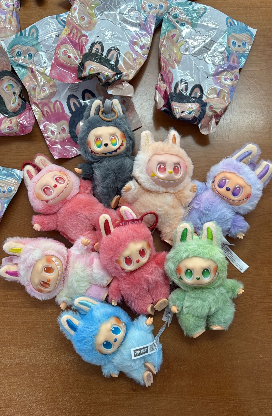 VUBU03 – Caja Secreta Labubu 3ª Generación